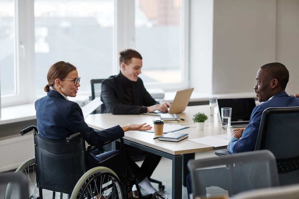 Intégration des handicapés en milieu professionnel